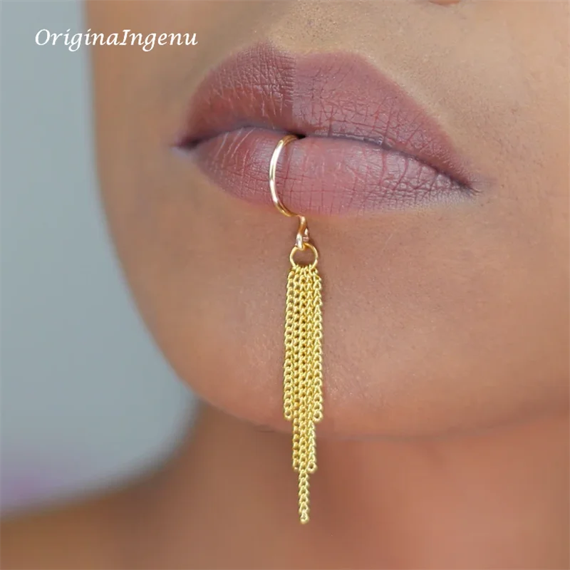 Polsino per labbra con catena  - Body Jewelry Lip Ring recensione e prezzo