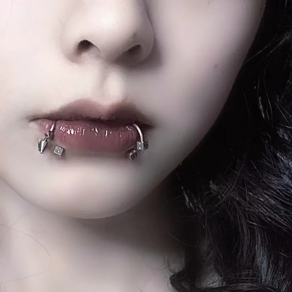 Anello al naso Punk da 10 pezz - Body Jewelry Lip Ring recensione e prezzo