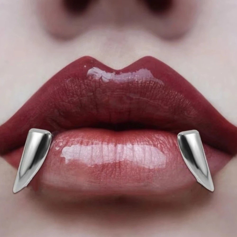 Set da 2 Pezzi: Anello Labbra  - Body Jewelry Lip Ring recensione e prezzo